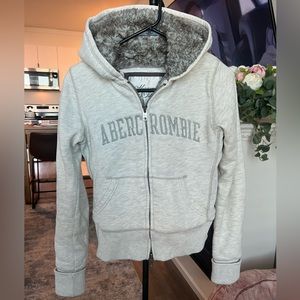 Abercrombie & Fitch Fur-lined Zip-up - Size M